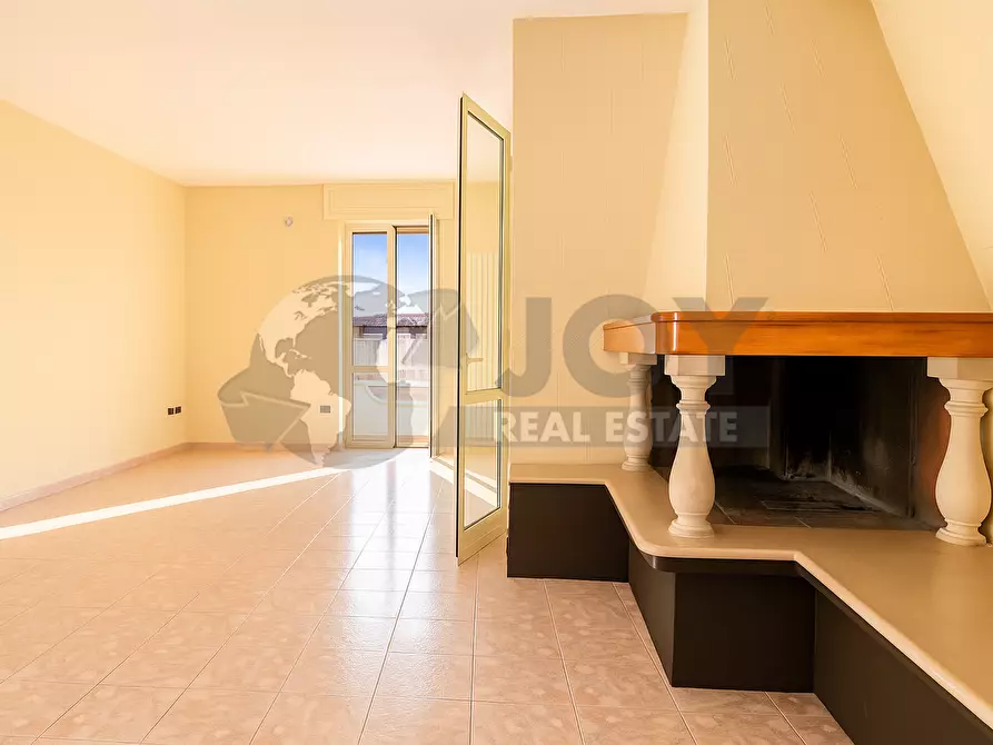 Immagine 1 di Casa bifamiliare in vendita  in Via Torrente 89 a Galatone