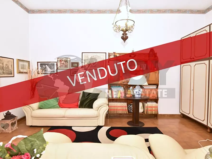 Immagine 1 di Appartamento in vendita  in Via Bonifacio Bernardino 10 a Lecce