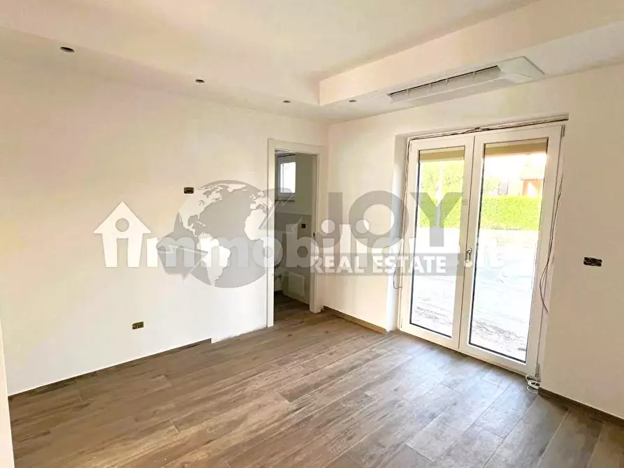 Immagine 9 di Villa in vendita  a Diamante