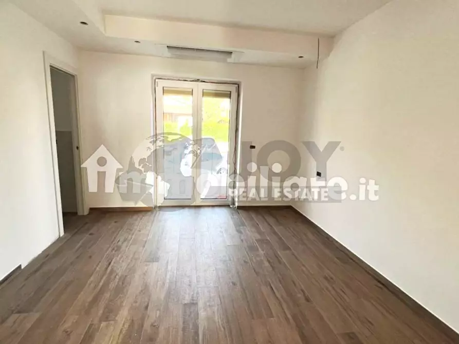 Immagine 7 di Villa in vendita  a Diamante