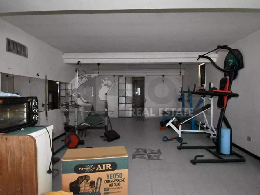 Immagine 22 di Attività artigianale in vendita  in Via Catanzaro 4 a Lecce