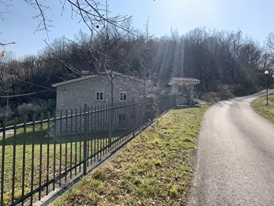 Immagine 29 di Bilocale in vendita  a Villa Santa Maria