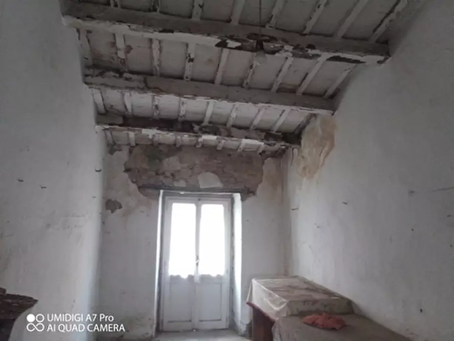 Immagine 9 di Porzione di casa in vendita  in VIA DEI SOSPIRI a Treglio