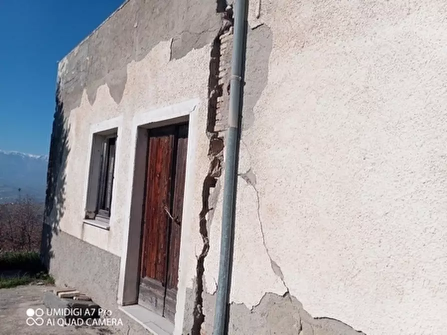 Immagine 15 di Rustico / casale in vendita  in CONTRADA MORGE a Castel Frentano