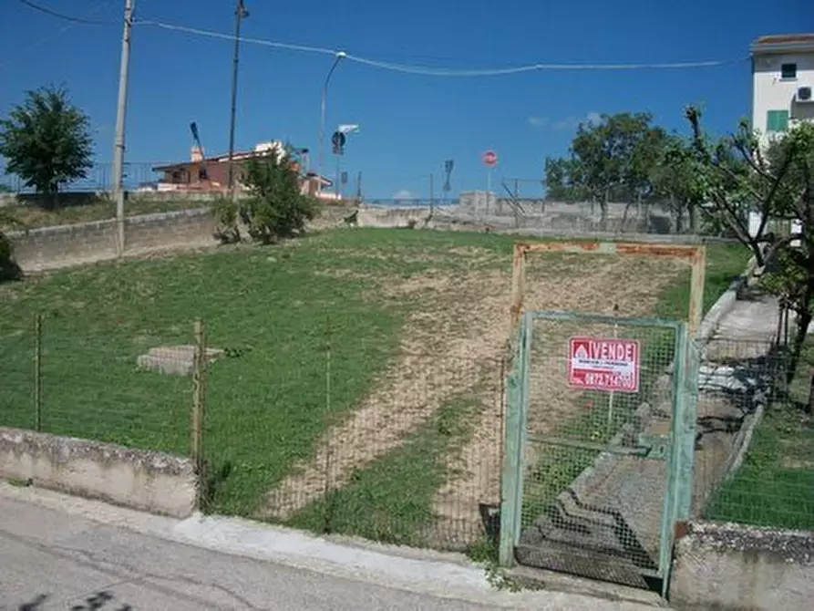 Immagine 3 di Porzione di casa in vendita  in VIA DEI PICENI a Castel Frentano