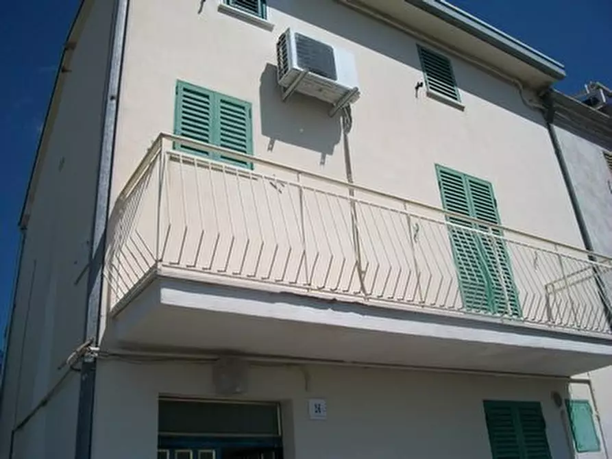 Immagine 28 di Porzione di casa in vendita  in VIA DEI PICENI a Castel Frentano