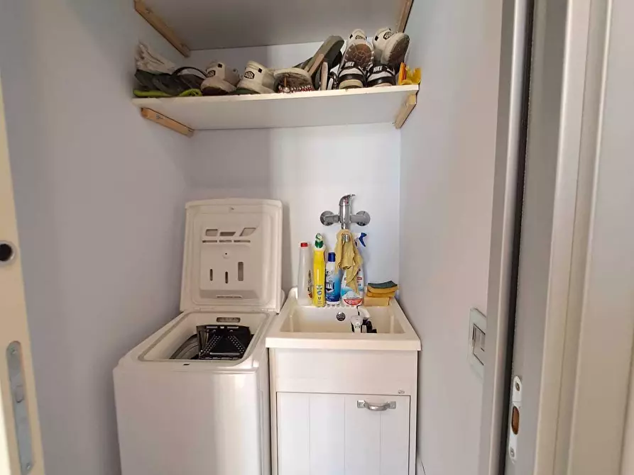 Immagine 8 di Appartamento in vendita  in Via Bogliolo a Alassio