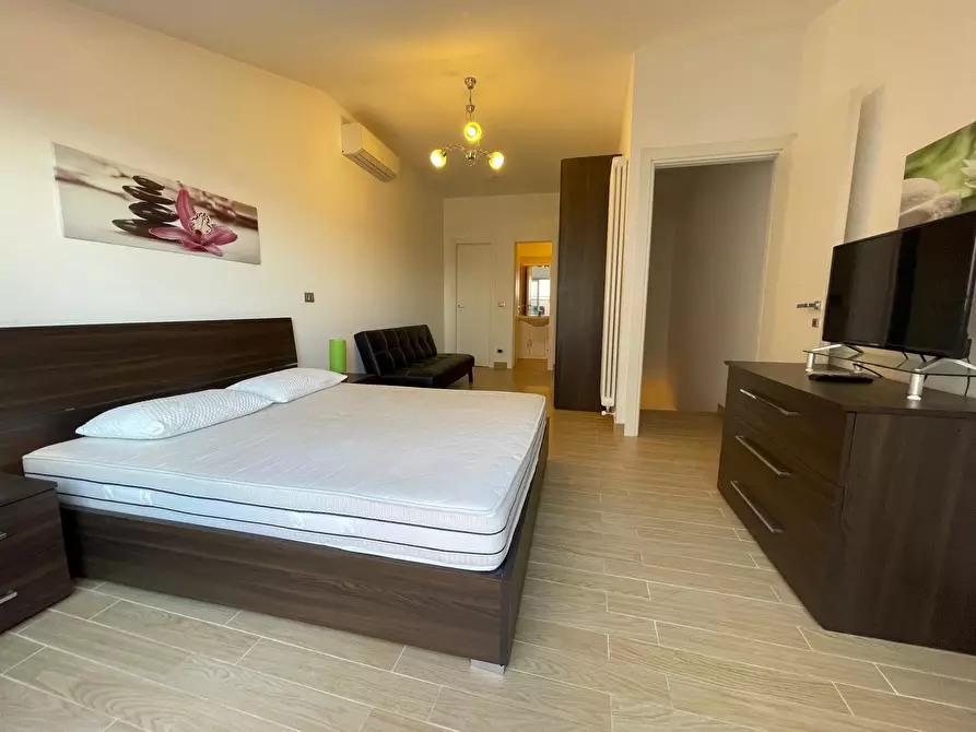 Immagine 18 di Bilocale in vendita  in Centro a Alassio