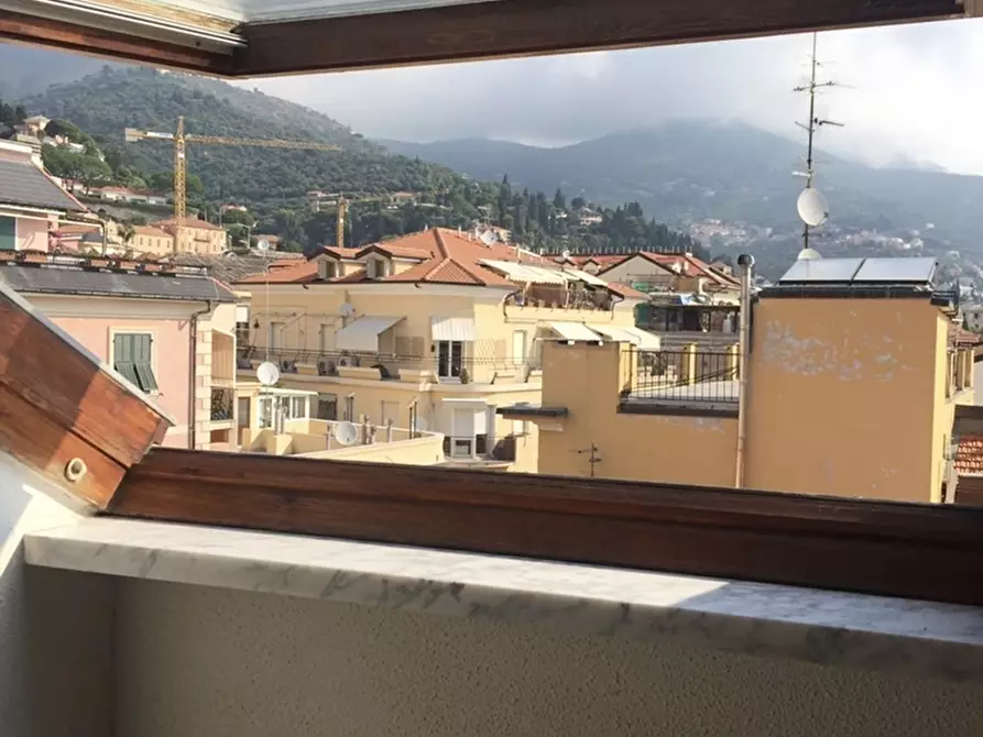Immagine 14 di Trilocale in vendita  in Via Milite Ignoto a Alassio