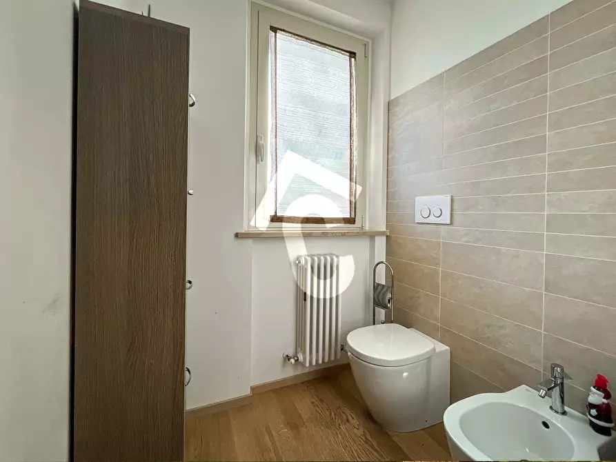 Immagine 16 di Villetta a schiera in vendita  a Jesi