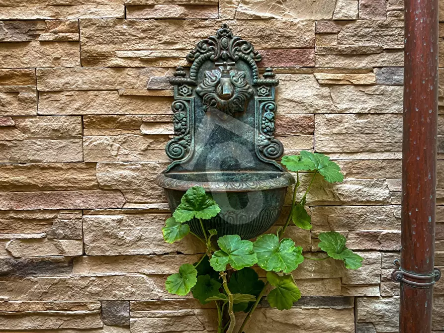 Immagine 11 di Appartamento in vendita  a Jesi