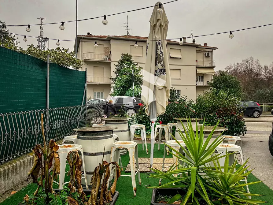 Immagine 13 di Bar / Ristorante in vendita  a Jesi