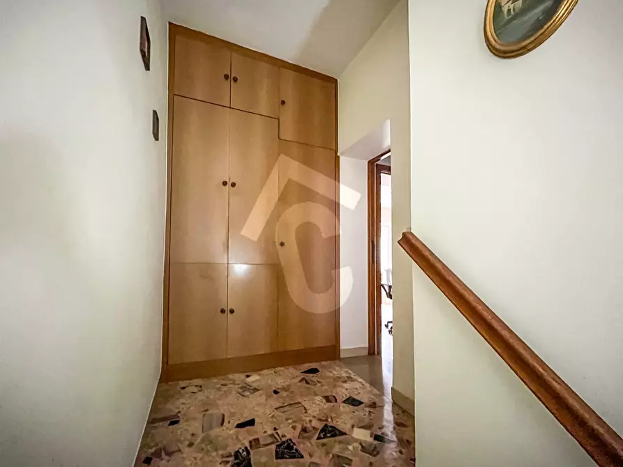 Immagine 12 di Appartamento in vendita  a Jesi