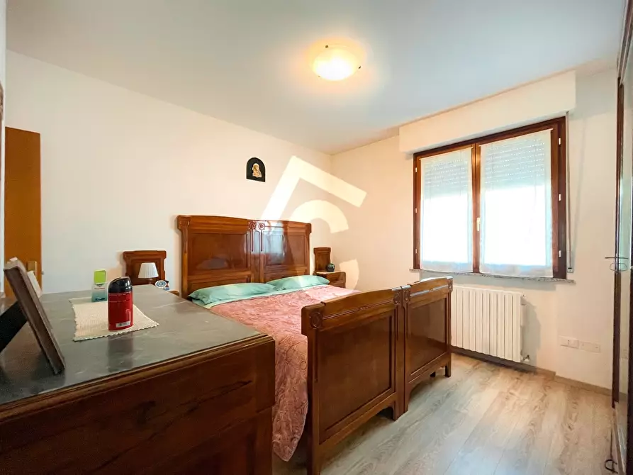 Immagine 12 di Trilocale in vendita  a Jesi