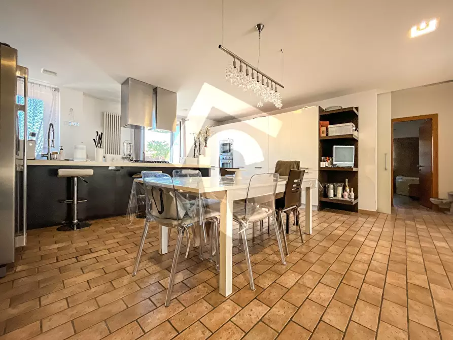 Immagine 5 di Appartamento in vendita  a Jesi