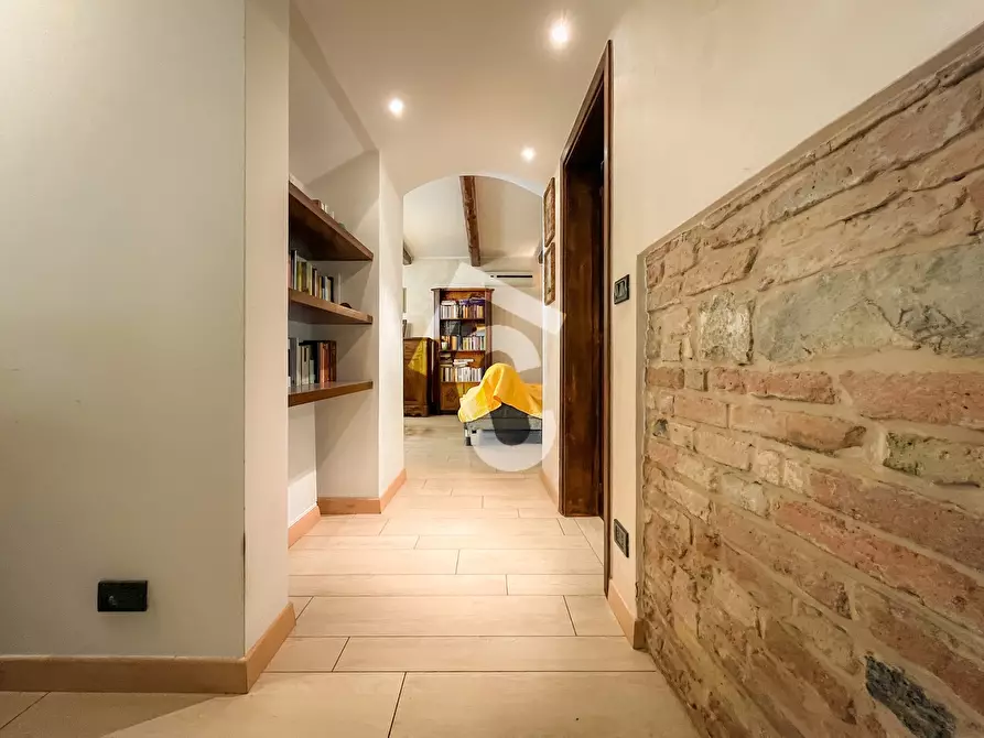 Immagine 25 di Casa bifamiliare in vendita  a Castelbellino