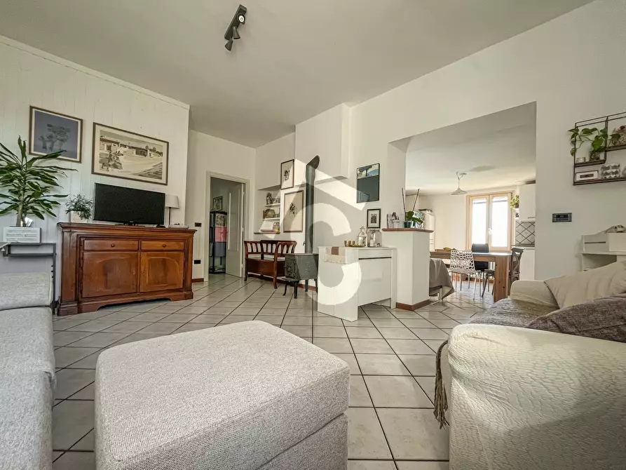 Immagine 20 di Rustico / casale in vendita  a Rosora