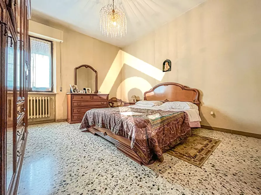 Immagine 8 di Casa indipendente in vendita  a Jesi