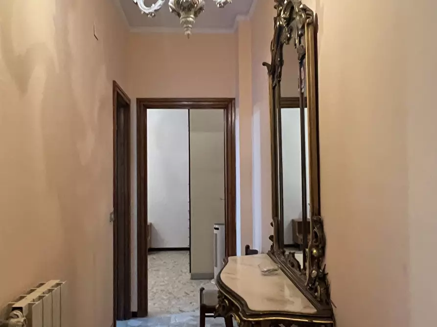 Immagine 7 di Bilocale in affitto  in Via Bardineto a Finale Ligure