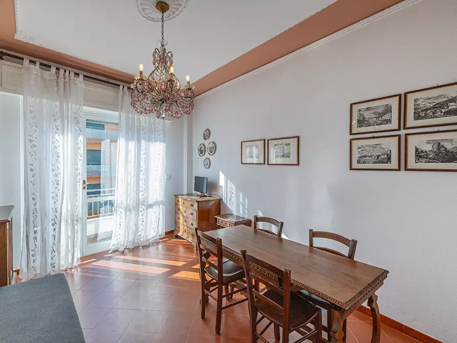 Immagine 21 di Bilocale in affitto  in Via Nicolò Saccone a Finale Ligure