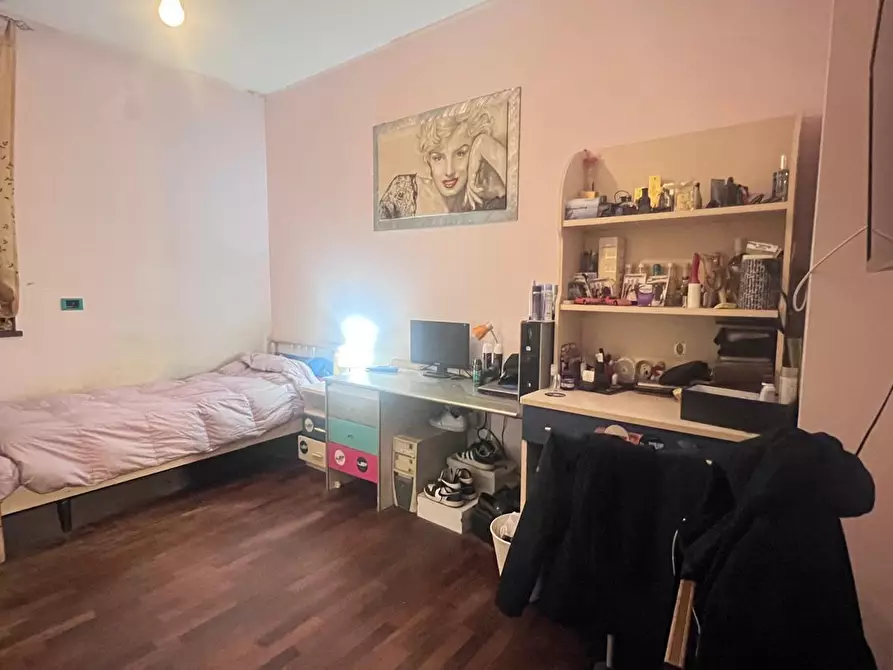 Immagine 22 di Appartamento in vendita  a Tremestieri Etneo