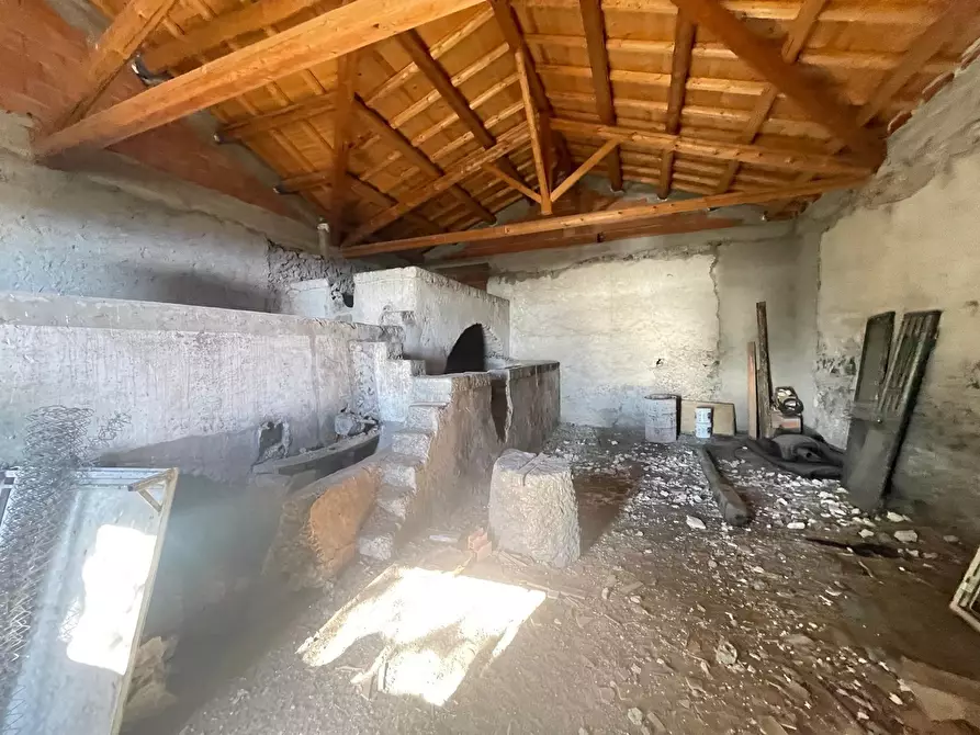 Immagine 23 di Villa in vendita  a Zafferana Etnea