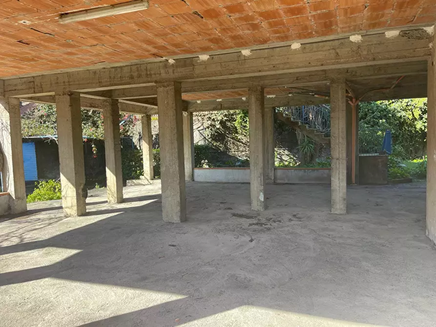 Immagine 23 di Villa in vendita  a Tremestieri Etneo