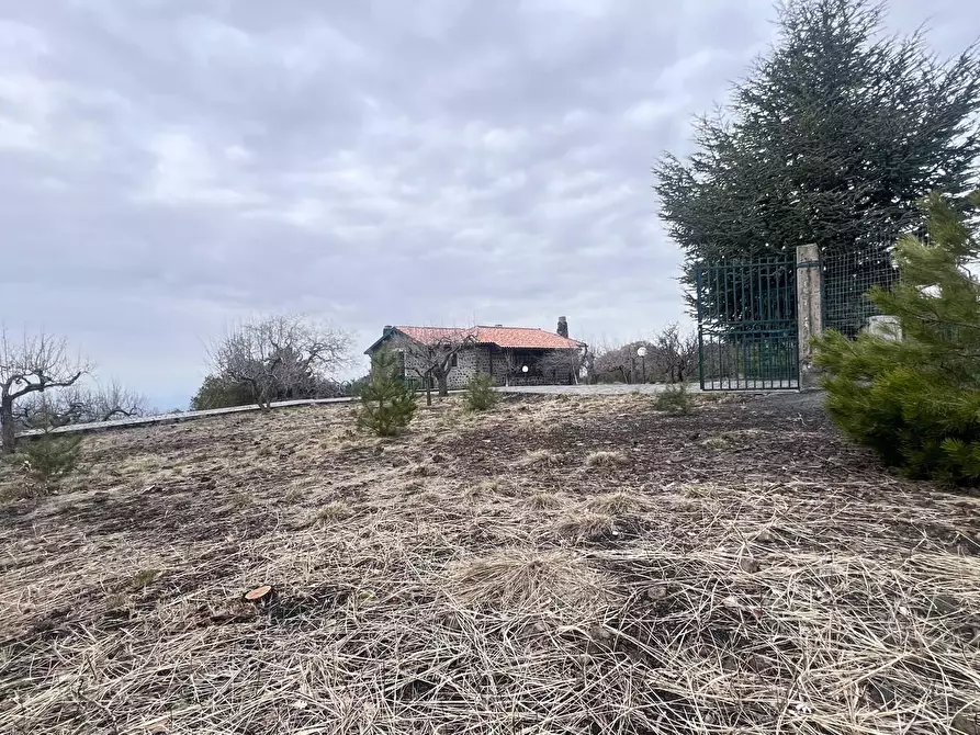 Immagine 27 di Villa in vendita  a Ragalna