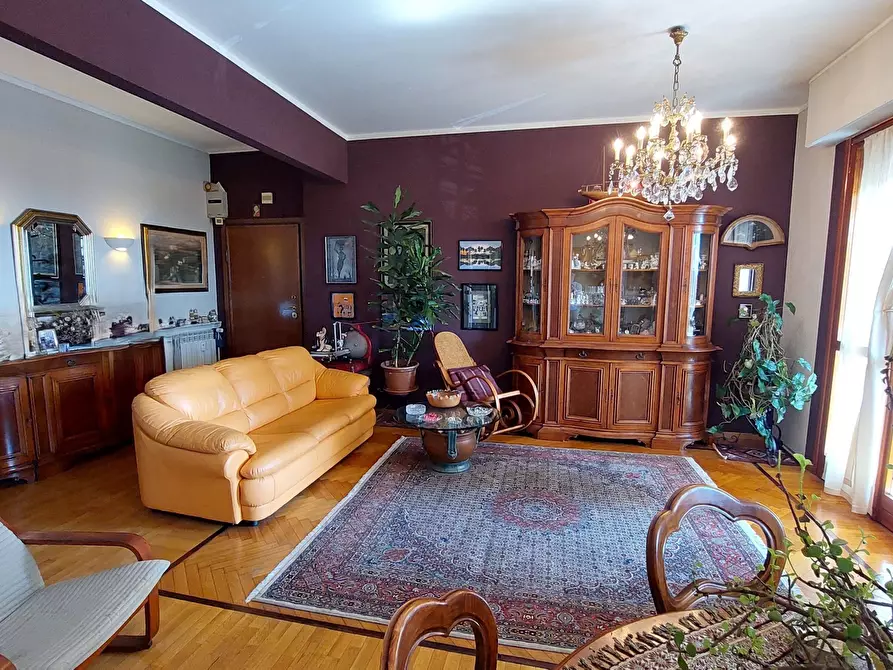 Immagine 8 di Trilocale in vendita  in Via Domenico Chiodo 25 a Genova