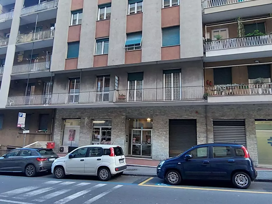 Immagine 36 di Trilocale in vendita  in Via Leonardo Montaldo 24 a Genova