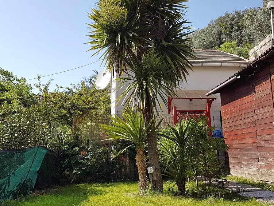 Immagine 25 di Trilocale in vendita  in Via Lanfranco Alberico 44 a Genova