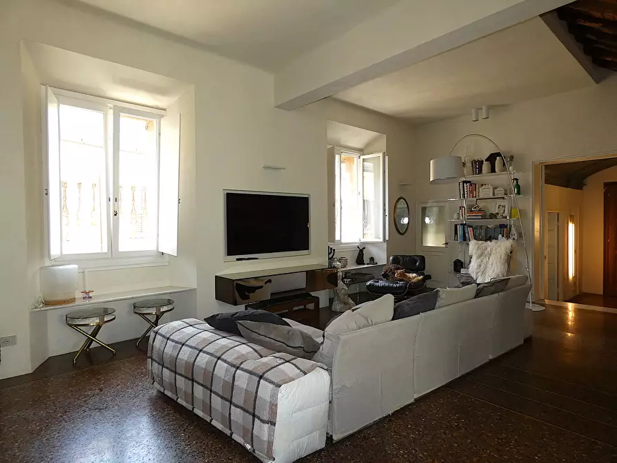 Immagine 5 di Appartamento in vendita  in Campetto 8A a Genova