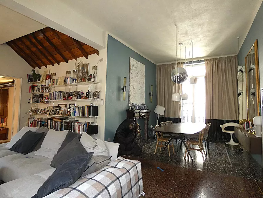 Immagine 6 di Appartamento in vendita  in Campetto 8A a Genova