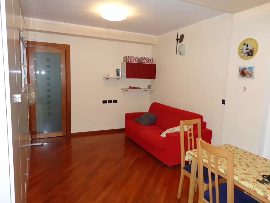 Immagine 21 di Appartamento in affitto  a Genova