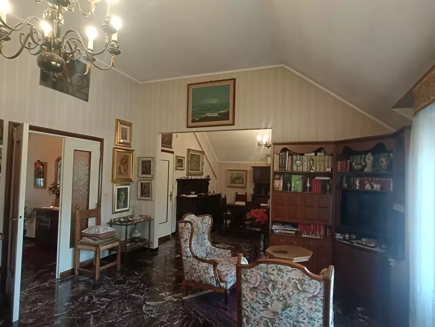 Immagine 20 di Attico in vendita  in Via Stefanina Moro 121 a Genova