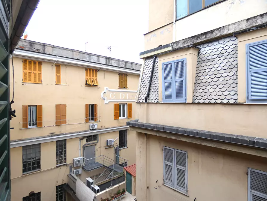 Immagine 9 di Appartamento in vendita  in Via Gian Domenico Cassini 4 a Genova
