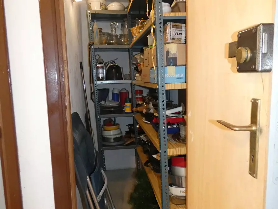 Immagine 25 di Appartamento in vendita  in Via Isonzo 16 a Loano