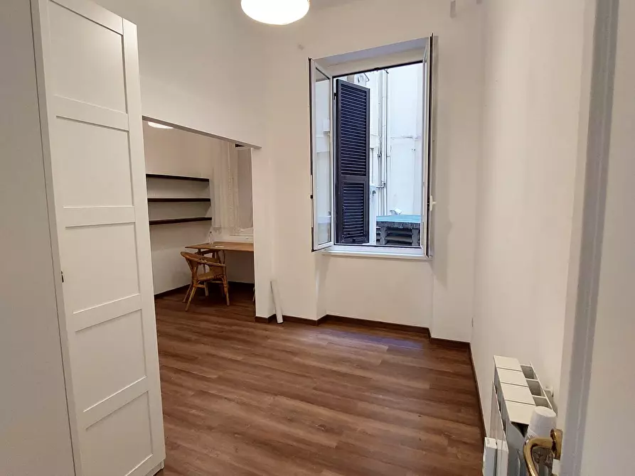 Immagine 20 di Trilocale in vendita  in Corso Magenta a Genova