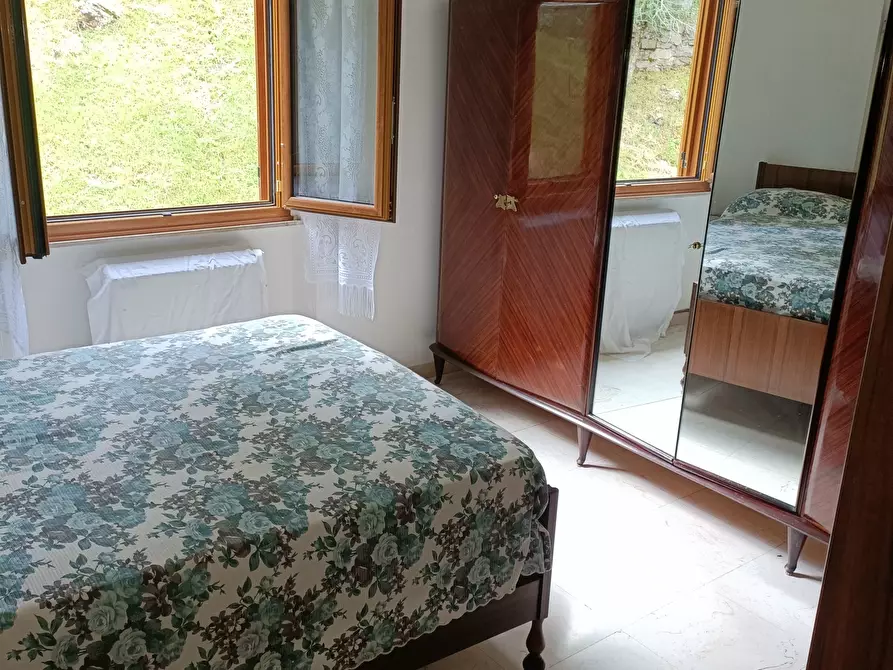 Immagine 36 di Appartamento in vendita  in Via Casoni a Rocchetta Di Vara