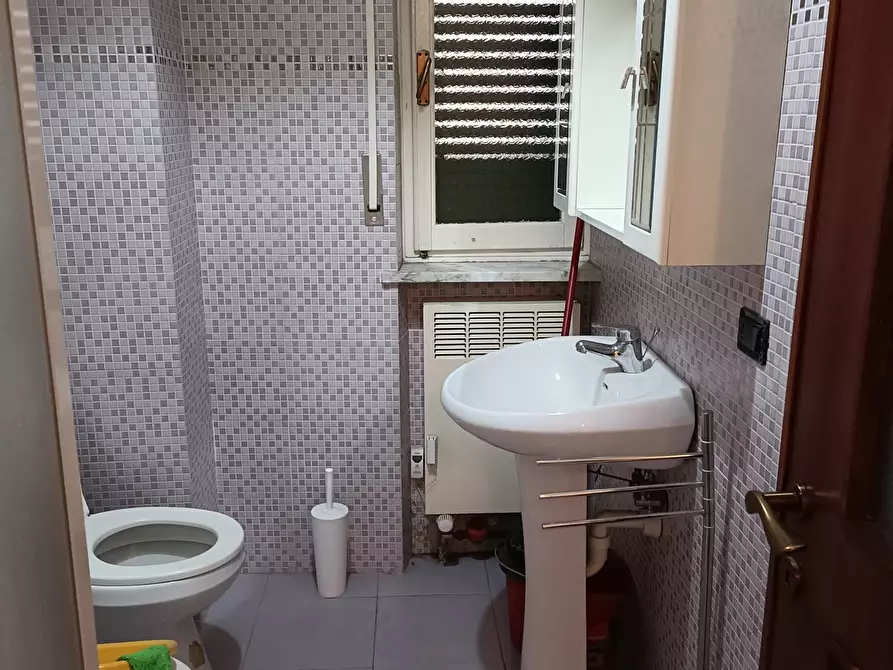 Immagine 23 di Bilocale in vendita  in Via all'Asilo Davide e Delfina Garbarino 2 a Genova