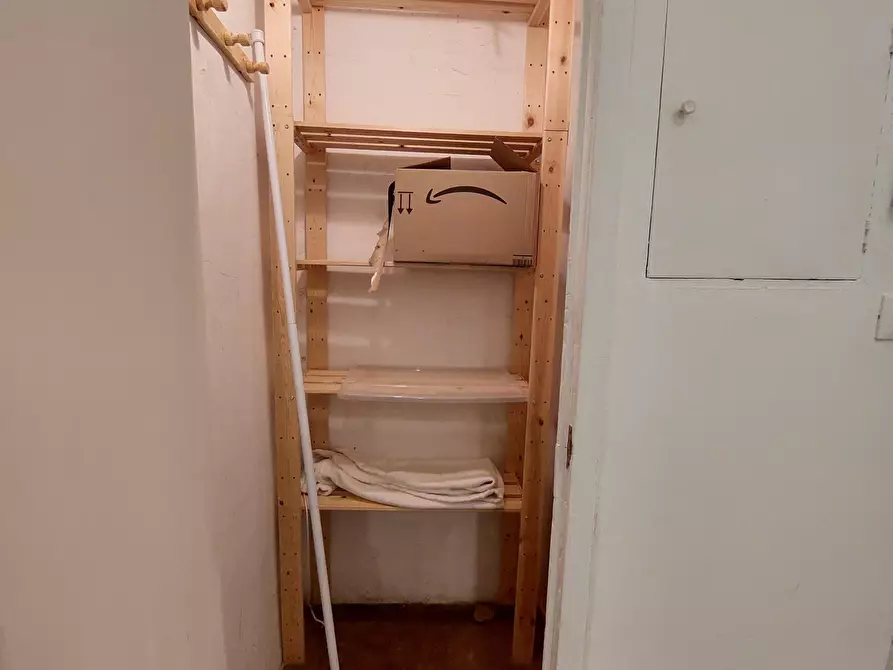 Immagine 35 di Trilocale in vendita  in Corso Magenta a Genova