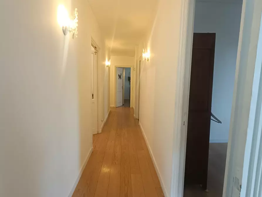 Immagine 19 di Appartamento in vendita  in Via Nizza 8 a Genova