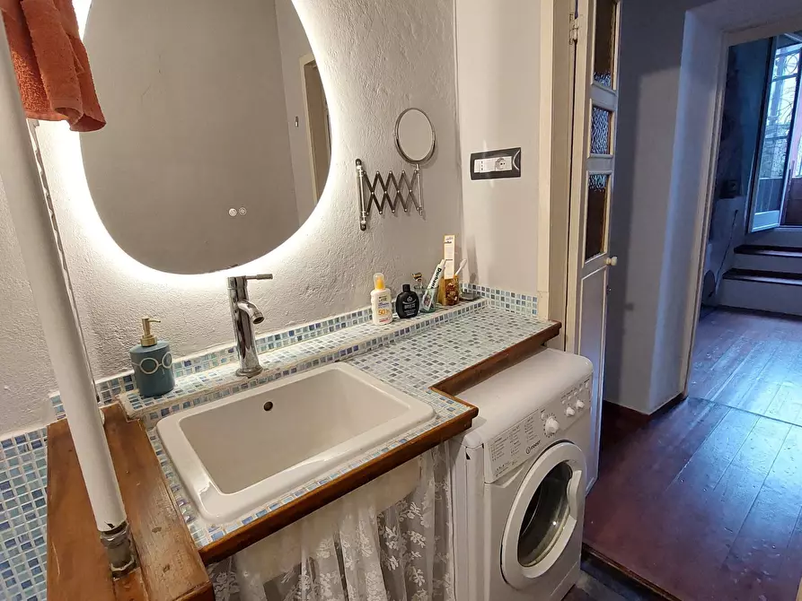 Immagine 18 di Trilocale in vendita  in Via San Pantaleo a Genova