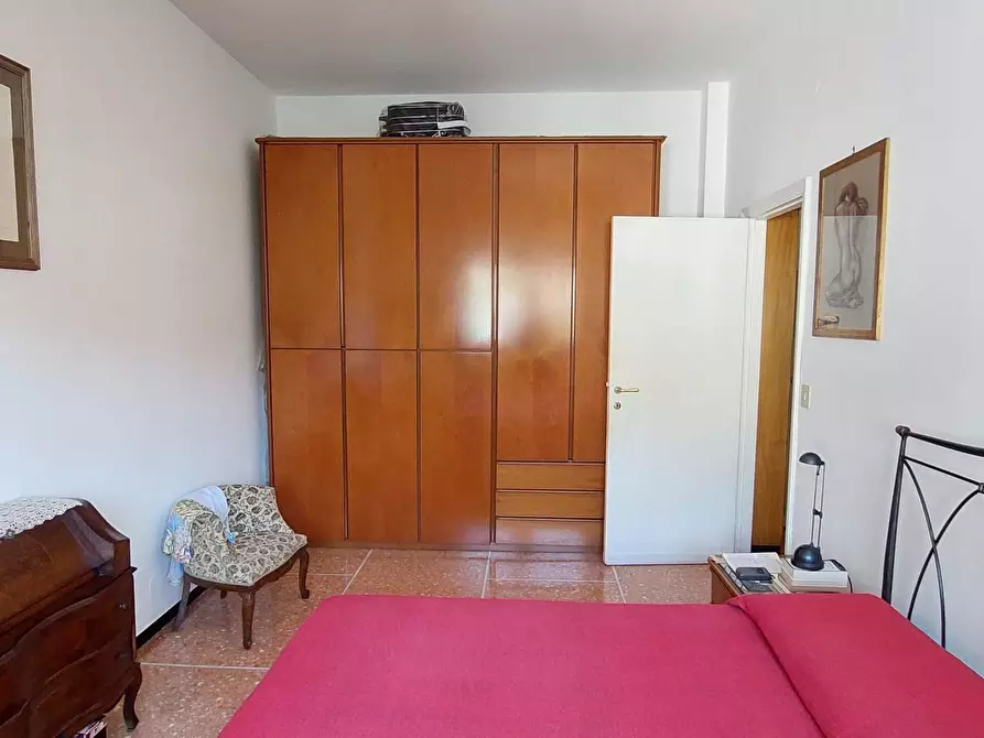 Immagine 19 di Bilocale in vendita  in Via Fratelli Bandiera 3 a Rapallo