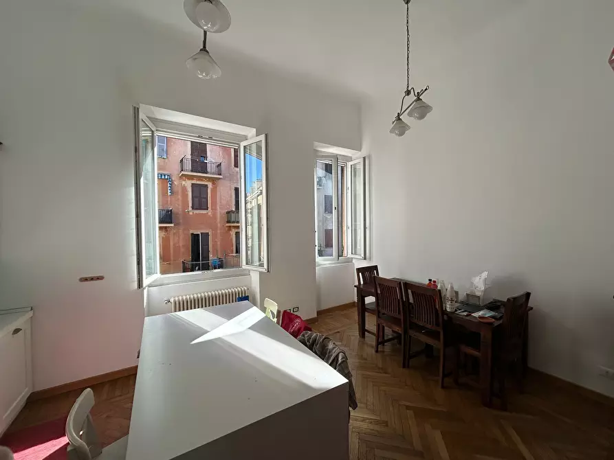 Immagine 13 di Pentalocale in affitto  in Via Giovanni Torti 143 a Genova