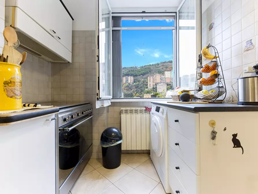 Immagine 27 di Appartamento in vendita  in Via Montenero a Genova