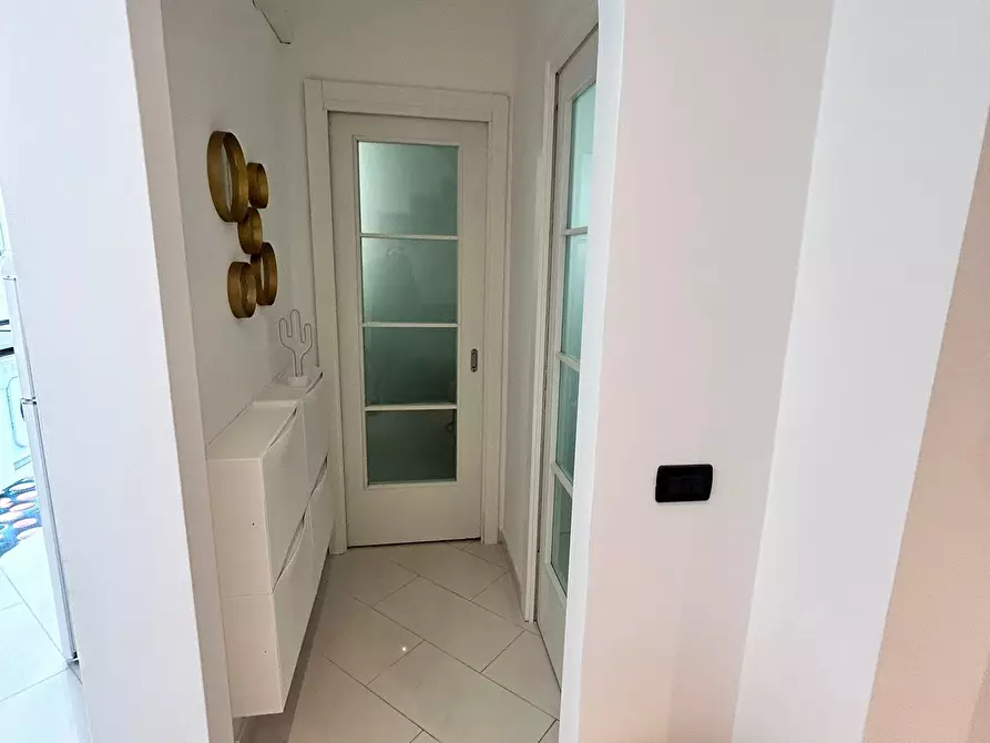 Immagine 13 di Bilocale in affitto  in Via Roma 48 a Alassio