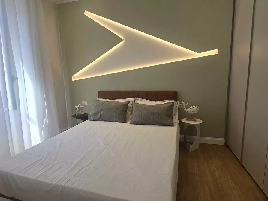 Immagine 7 di Trilocale in vendita  in Corso Dante Alighieri 198 a Alassio