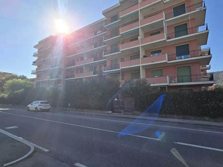 Immagine 25 di Trilocale in vendita  in Via Cristoforo Colombo 5 a Andora