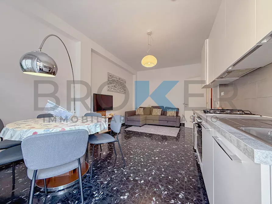 Immagine 4 di Trilocale in vendita  in Via Neghelli 56 a Alassio